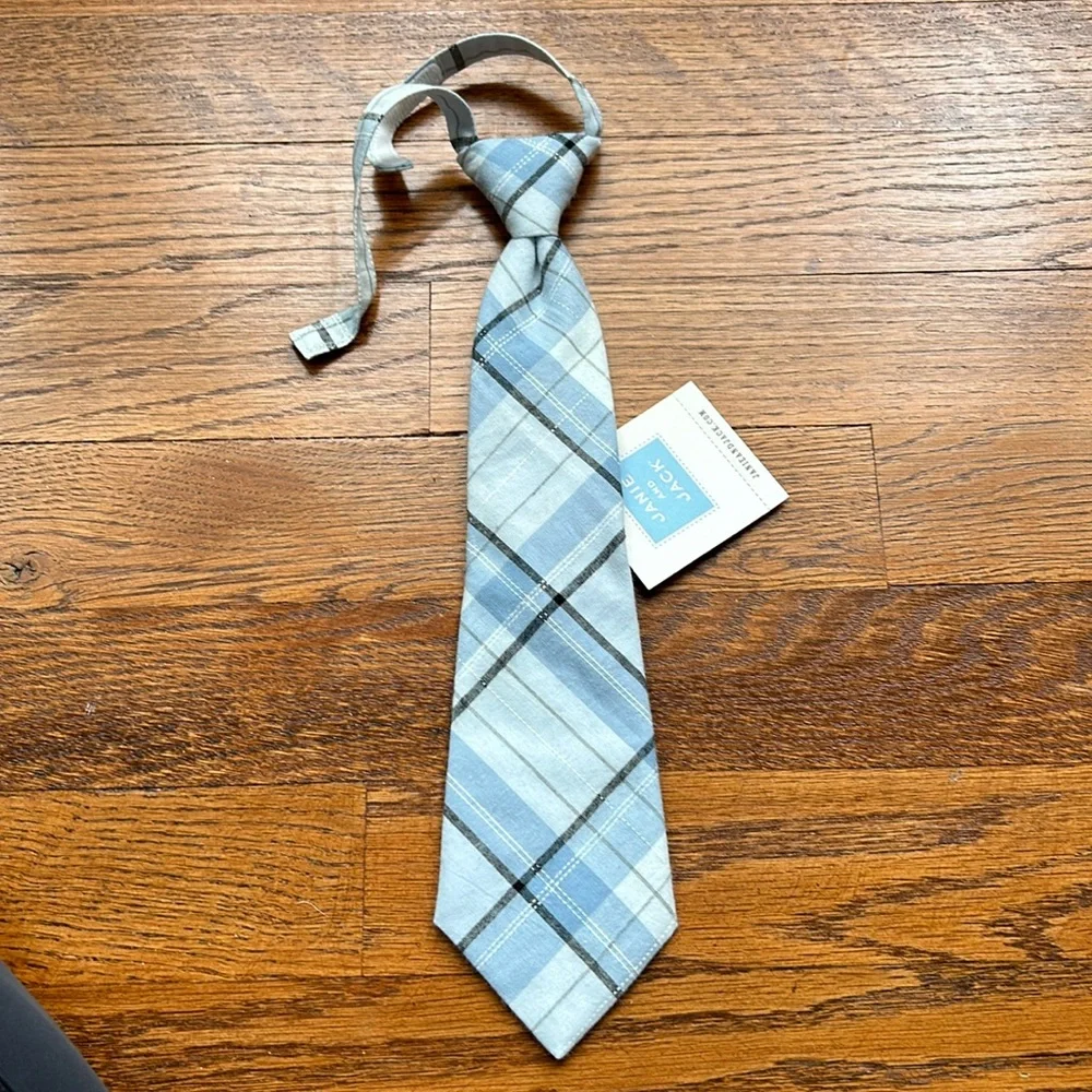 Janie and Jack boys tie, new with tags , size up to 3 years